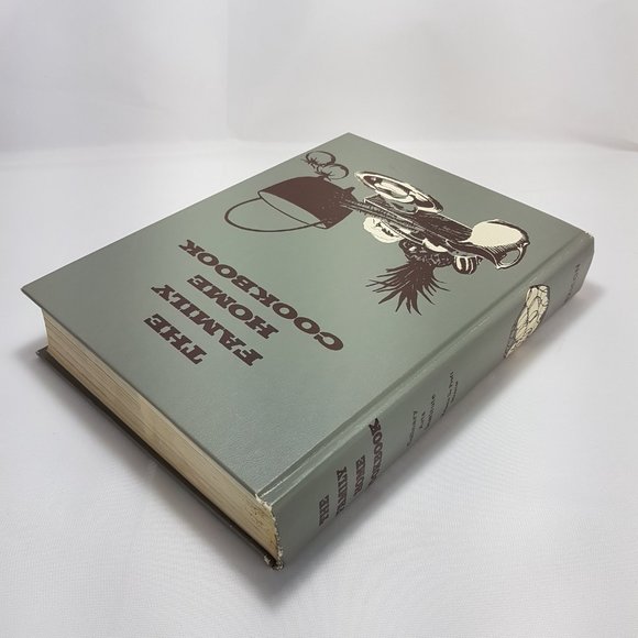 Vintage Cookbook 1973 Culinary Arts Institute Family Home Cookbook - Picture 14 of 16